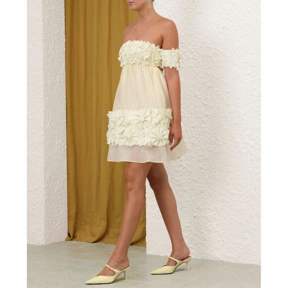 NWOT. $2950 ZIMMERMANN Harmony Applique Flower Mini Dress in Linen AU1, US4. - Picture 6 of 9